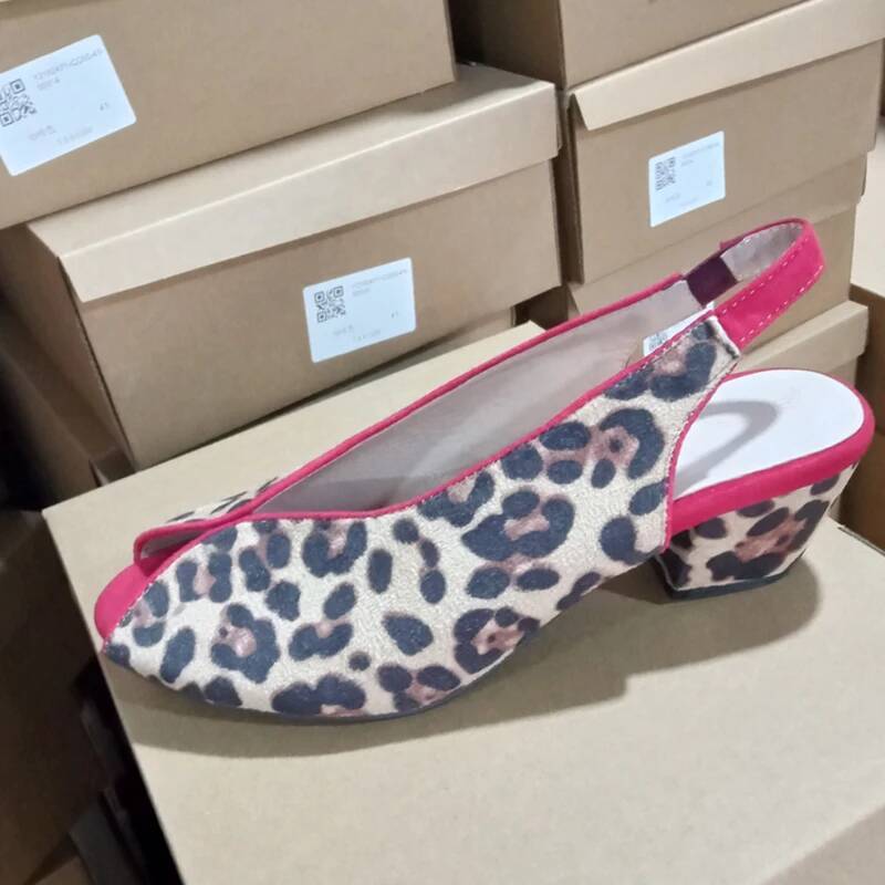 صنادل نسائية بطبعة جلد الفهد م - مراجعة Men'S Shoes In Style وسعره